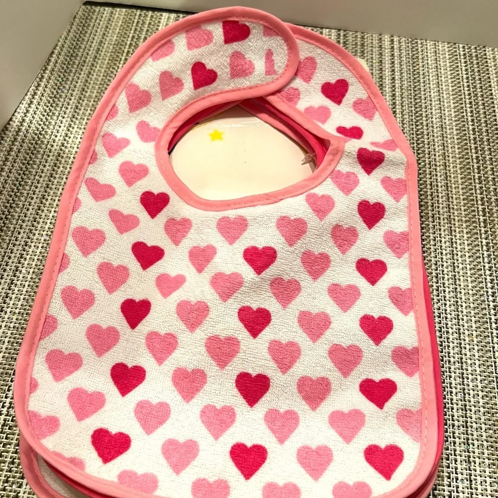 Baby Gift Basket. Ceramic diaper holder, knit hat and diaper cover bed sheet NEW